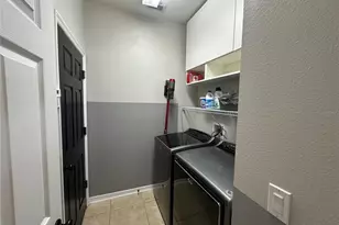 15245 Stonebriar Way, Orlando, FL 32826 - Photo 11
