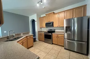 15245 Stonebriar Way, Orlando, FL 32826 - Photo 5