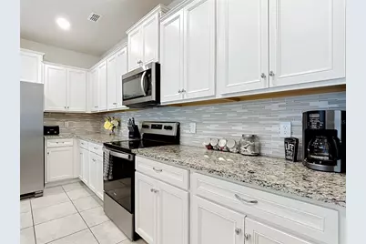 936 Paradise Drive, Davenport, FL 33897 - Photo 9
