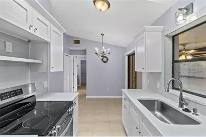 12422 Clubhouse Court, Tavares, FL 32778 - Photo 3