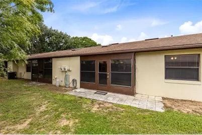 12422 Clubhouse Court, Tavares, FL 32778 - Photo 23