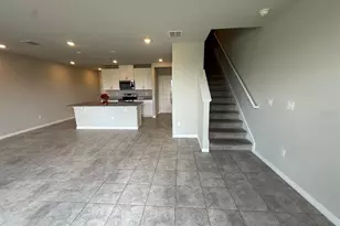 7627 Momentum Pkwy, Wesley Chapel, FL 33545 - Photo 11