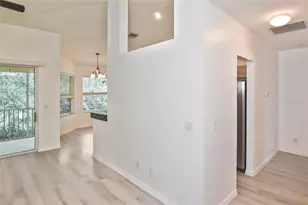 903 Casa Del Lago Way, Venice, FL 34292 - Photo 11