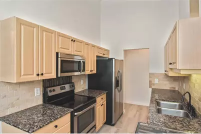 903 Casa Del Lago Way #903, Venice, FL 34292 - Photo 15