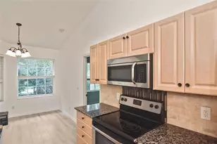 903 Casa Del Lago Way, Venice, FL 34292 - Photo 15