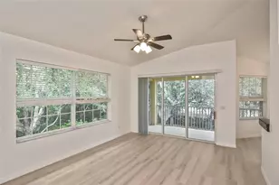 903 Casa Del Lago Way, Venice, FL 34292 - Photo 7