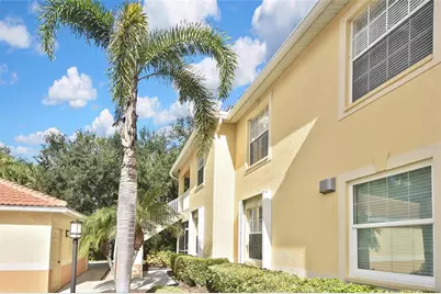 903 Casa Del Lago Way #903, Venice, FL 34292 - Photo 3