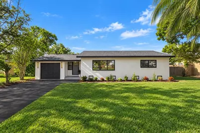 17 Poinsettia Drive, Debary, FL 32713 - Photo 1