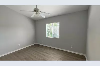 145 N Pearl Lake Causeway #204, Altamonte Springs, FL 32714 - Photo 9