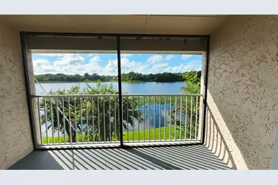 145 N Pearl Lake Causeway #204, Altamonte Springs, FL 32714 - Photo 7