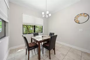 12725 Flatwood Creek Dr, Gibsonton, FL 33534 - Photo 23