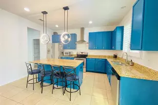 3037 Lake Jean Dr, Orlando, FL 32817 - Photo 9