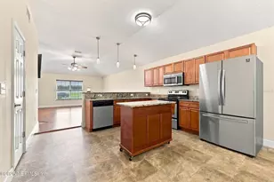 54157 Amblerwood Wy, Callahan, FL 32011 - Photo 13