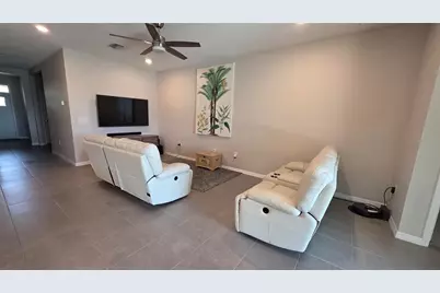 13318 Waterleaf Garden Circle, Riverview, FL 33579 - Photo 7