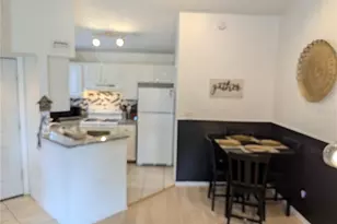 1964 Lake Atriums Cir, Orlando, FL 32839 - Photo 15