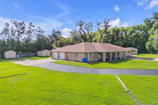 2011 N Spring Garden Ave, Deland, FL 32720 - Photo 3