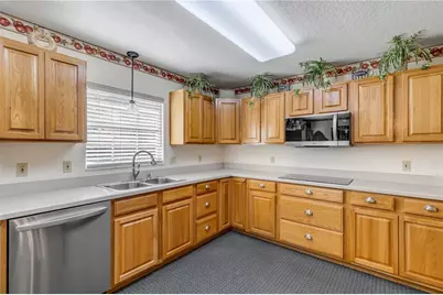2011 N Spring Garden Avenue, Deland, FL 32720 - Photo 11