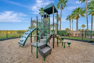 8101 Resort Village Dr, Orlando, FL 32821 - Photo 13