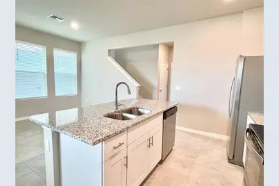 332 S Zuni Road, Saint Cloud, FL 34771 - Photo 9