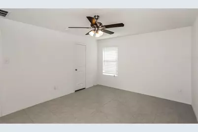 807 Savona Place, Kissimmee, FL 34758 - Photo 9