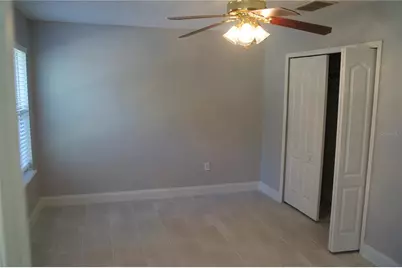 3927 Pemberly Pines Cir, Saint Cloud, FL 34769 - Photo 17