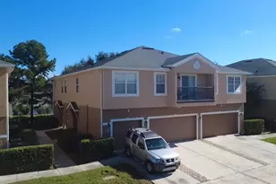 3927 Pemberly Pines Cir, Saint Cloud, FL 34769 - Photo 3
