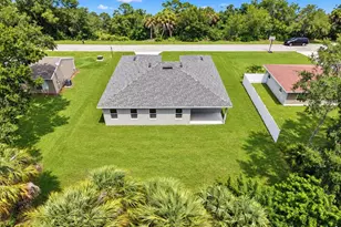 23173 Glen Ave, Port Charlotte, FL 33980 - Photo 9