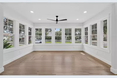 323 E Amelia Street, Orlando, FL 32801 - Photo 9
