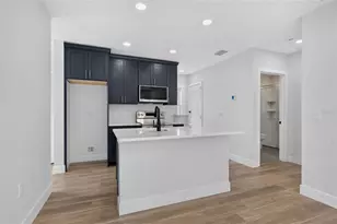 323 E Amelia St, Orlando, FL 32801 - Photo 35