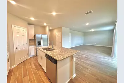 371 Whistling Duck Trail, Saint Cloud, FL 34771 - Photo 5