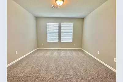 371 Whistling Duck Trail, Saint Cloud, FL 34771 - Photo 9