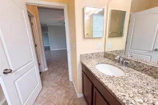626 Tanana Fall Dr, Ruskin, FL 33570 - Photo 21