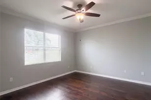 626 Tanana Fall Dr, Ruskin, FL 33570 - Photo 17