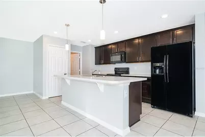 240 Miles Court, Davenport, FL 33837 - Photo 5