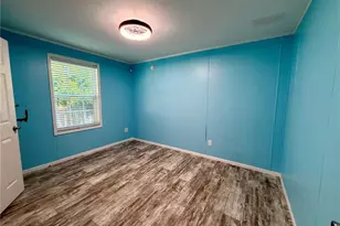 755 Ridgewood Rd, West Palm Beach, FL 33405 - Photo 15