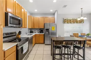 2356 Caravelle Cir, Kissimmee, FL 34746 - Photo 9