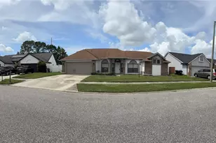 12745 Newfield Dr S, Orlando, FL 32837 - Photo 3
