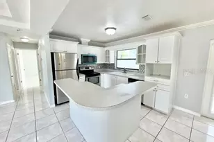 1084 Shepherd Ave, Deltona, FL 32738 - Photo 3