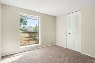 6607 36th Ave Dr W, Bradenton, FL 34209 - Photo 11