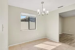 6607 36th Ave Dr W, Bradenton, FL 34209 - Photo 9