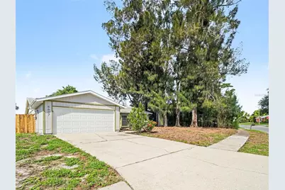 6607 36th Avenue Drive W, Bradenton, FL 34209 - Photo 3