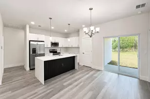 1939 SW Viburnum Rd, Dunnellon, FL 34431 - Photo 3