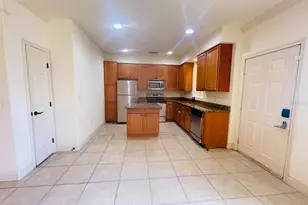 2646 Bella Vista Dr, Davenport, FL 33897 - Photo 5
