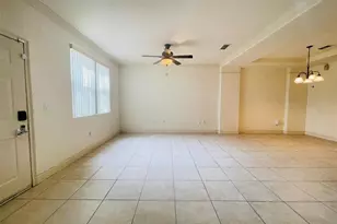 2646 Bella Vista Dr, Davenport, FL 33897 - Photo 5