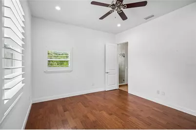 3206 W Price Avenue, Tampa, FL 33611 - Photo 5