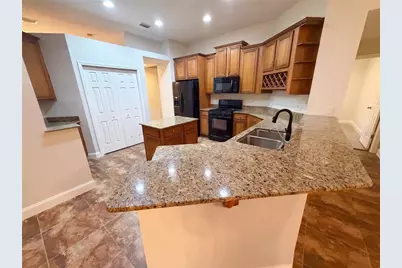 14275 Creek Run Drive, Riverview, FL 33579 - Photo 9