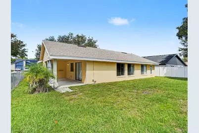 815 E Flag Lane, Kissimmee, FL 34759 - Photo 15