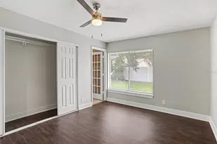 815 E Flag Ln, Kissimmee, FL 34759 - Photo 11