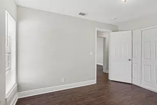 815 E Flag Ln, Kissimmee, FL 34759 - Photo 15