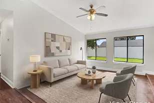 815 E Flag Ln, Kissimmee, FL 34759 - Photo 3